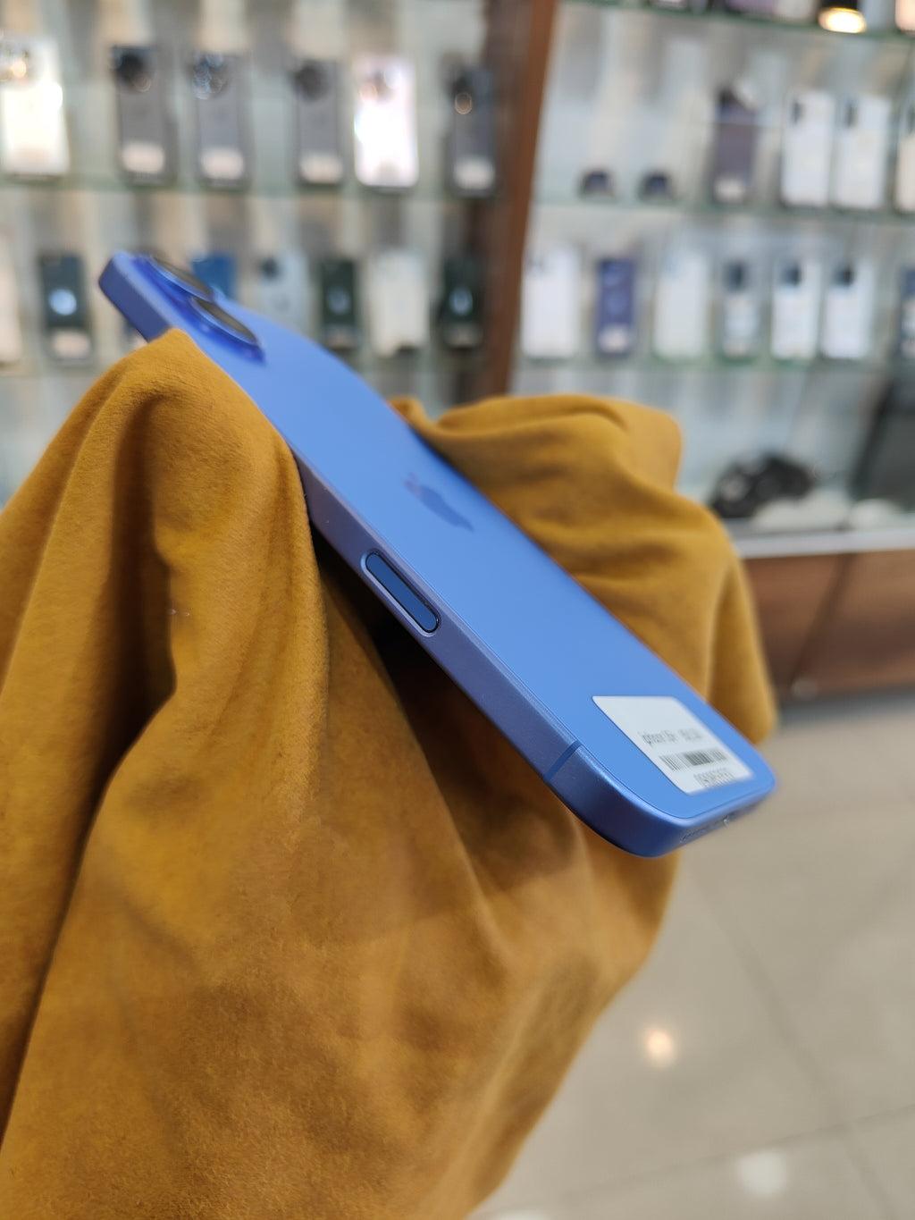 iphone 16+ 95/128