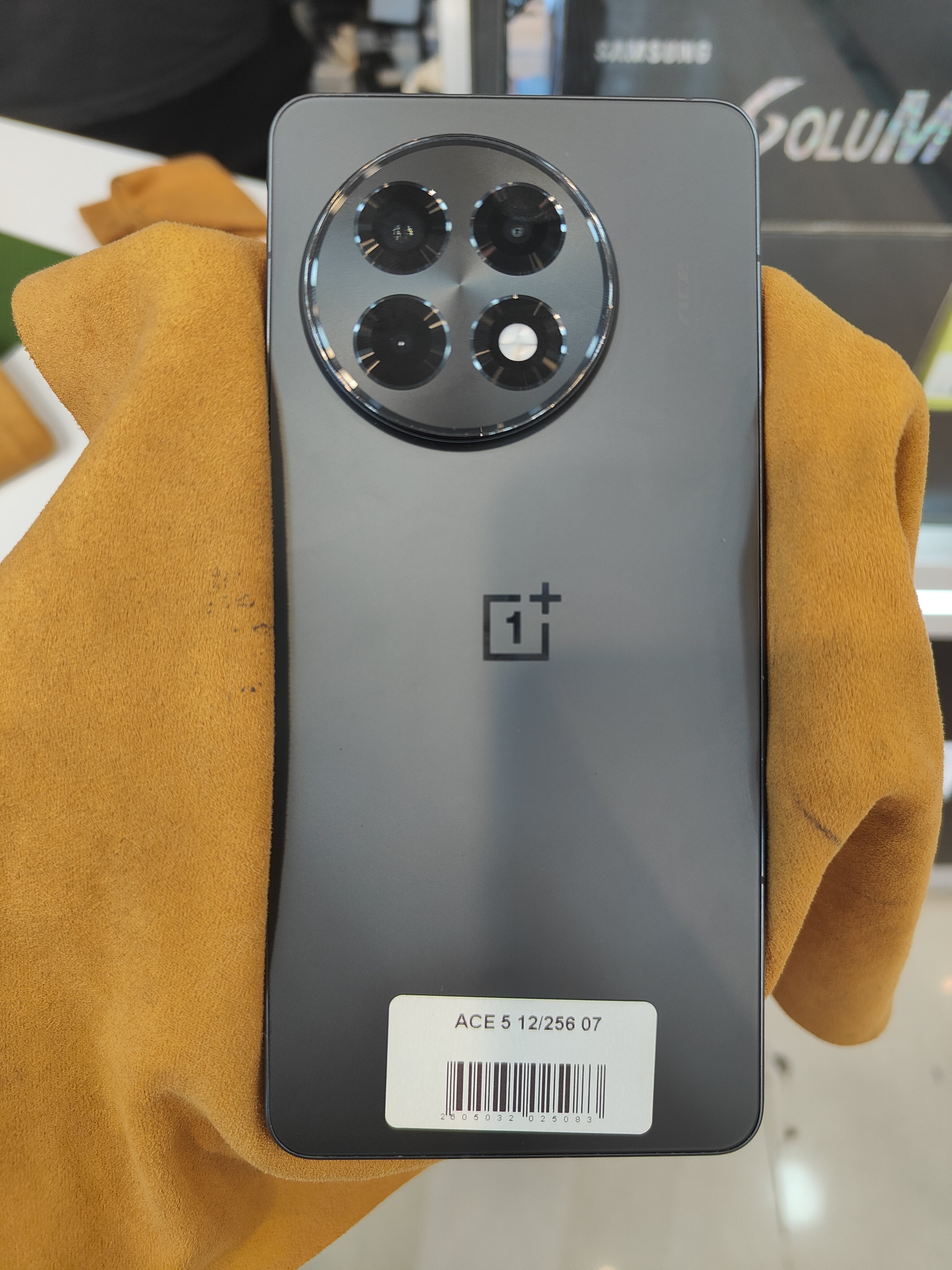 oneplus ace5 12/256 كابة